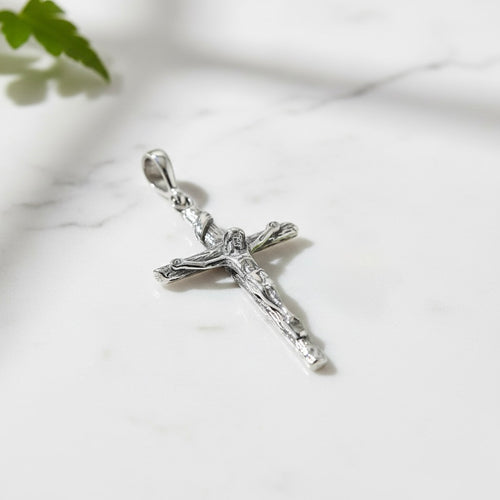 Sterling Silver 925 Cross Crucifix Pendant "Messiah"