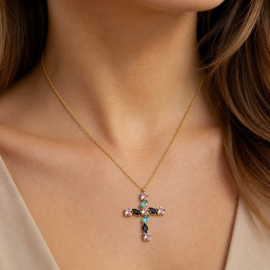 Halskette "Prism" aus Sterling Silber 925, Gelbgold plattiert, mit Kreuzanhänger und Swarovski Kristallen