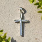 Sterlingsilber 925 Kreuzanhänger „Göttlich“