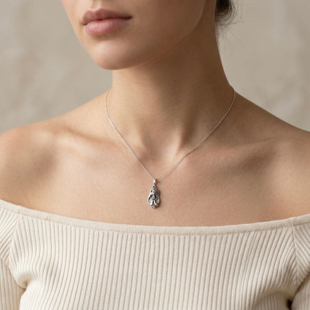 Sterling Silver 925 Virgin Mary Religious Pendant “Prayer”