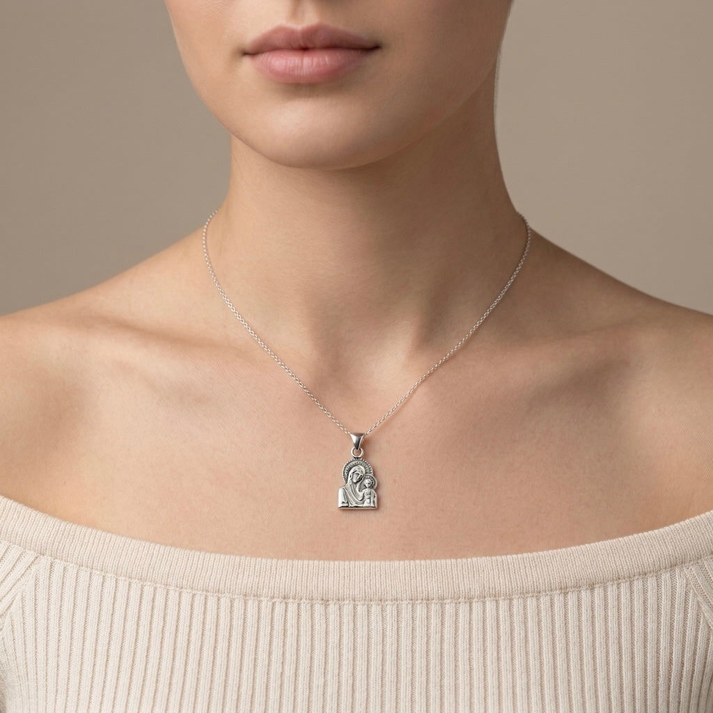 Sterling Silver 925 Pendant "Madonna and Child"