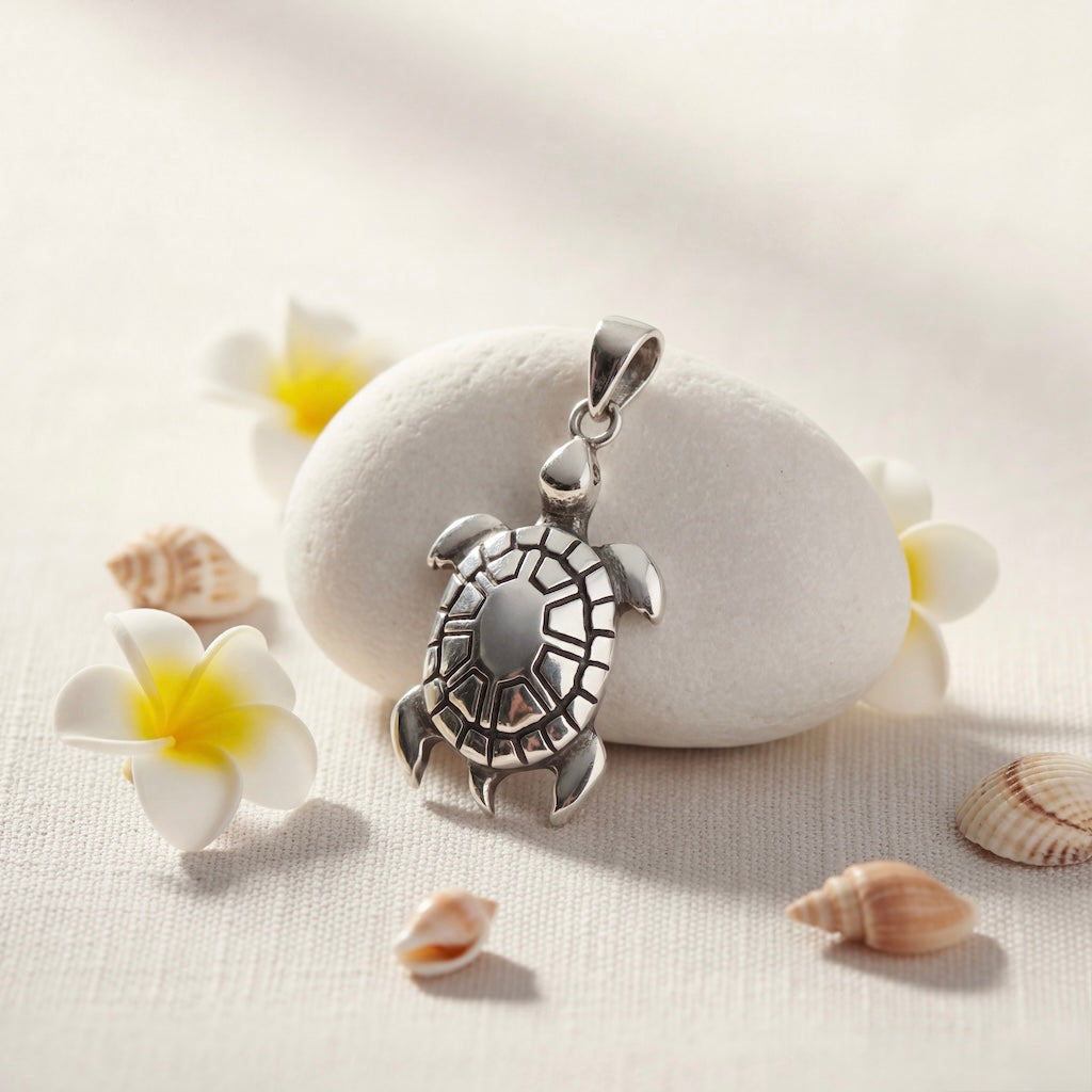 Sterling Silver 925 Turtle Pendant "Shelbow"