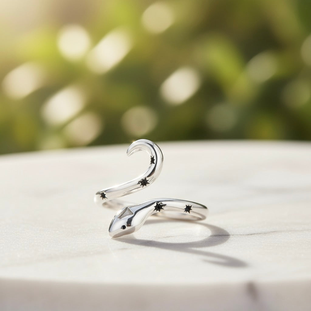 Sterling Silber 925 Sternschlange Zirkonia Ring „Cosmic Serpent“