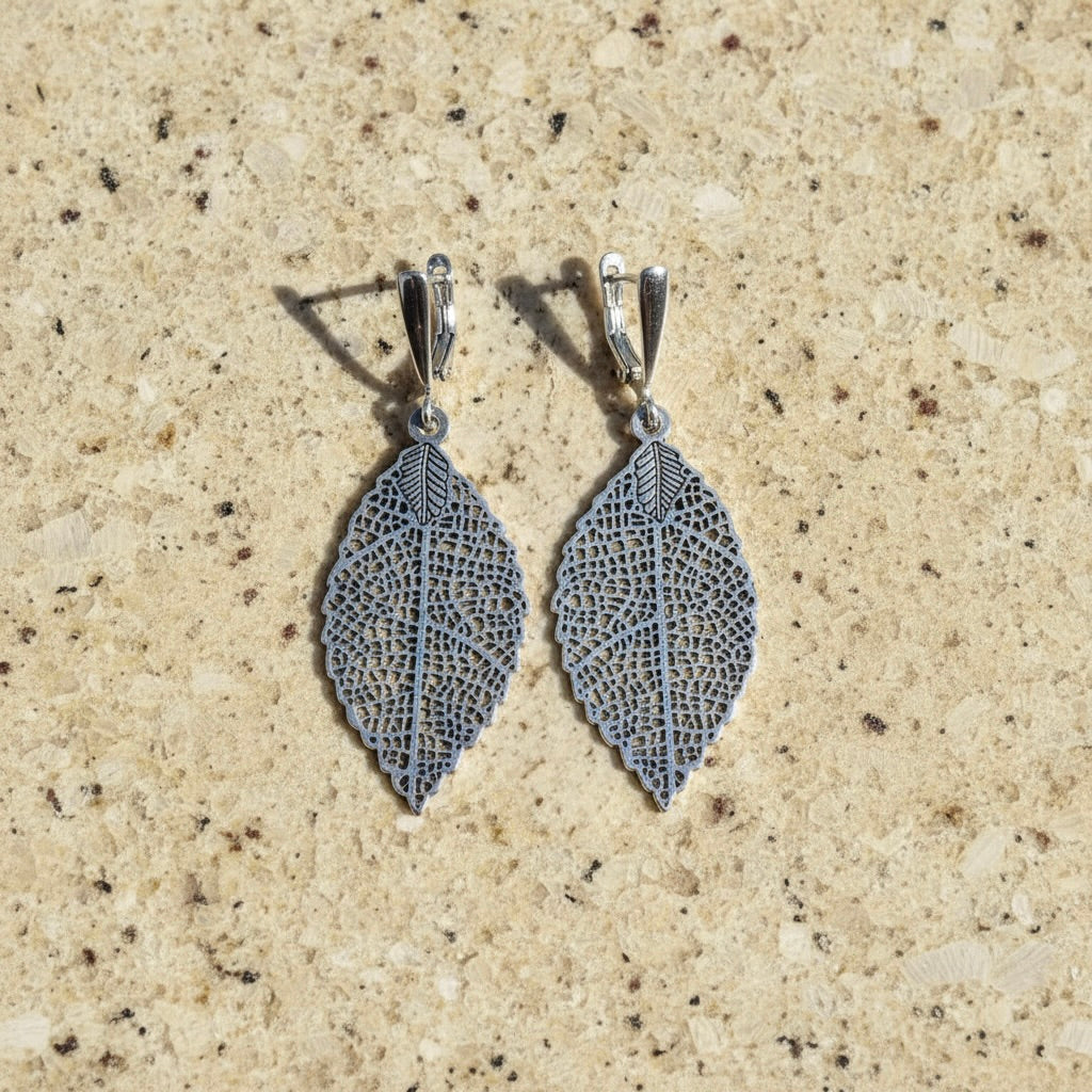 Ohrhänger aus Sterlingsilber 925 „Silberne Natur“ mit Blättern